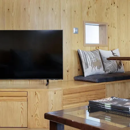 Apartament Hellochalet - The View - To Door With Matterhorn View