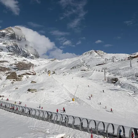 Hellochalet - The View - To Door With Matterhorn View Apartment *