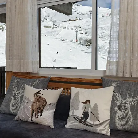 Hellochalet - The View - To Door With Matterhorn View * Breuil-Cervinia