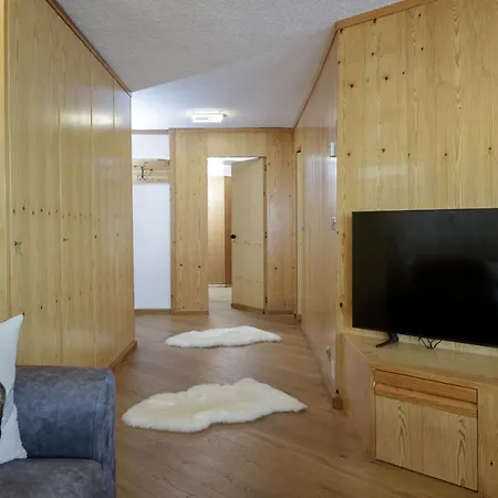 Apartment Hellochalet - The View - To Door With Matterhorn View *
