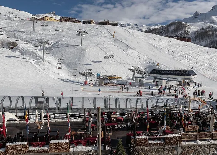 Апартаменти Hellochalet - The View - To Door With Matterhorn View *