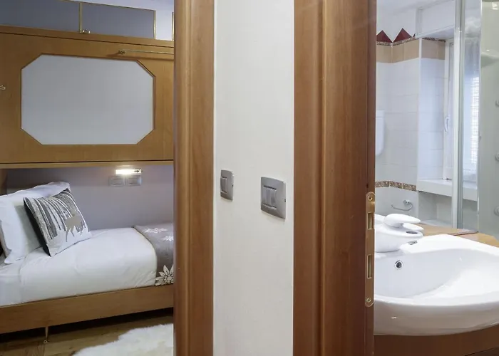 Hellochalet - The View - To Door With Matterhorn View Брей-Червінія