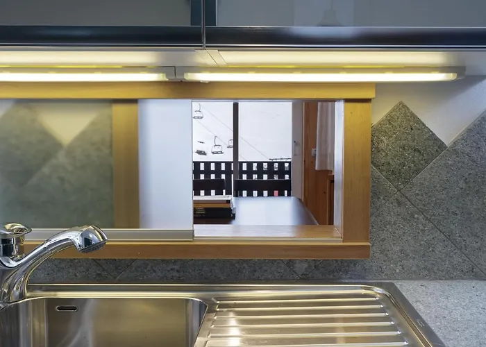 Апартаменти Hellochalet - The View - To Door With Matterhorn View Брей-Червінія